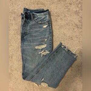 Women’s Distressed Jeans